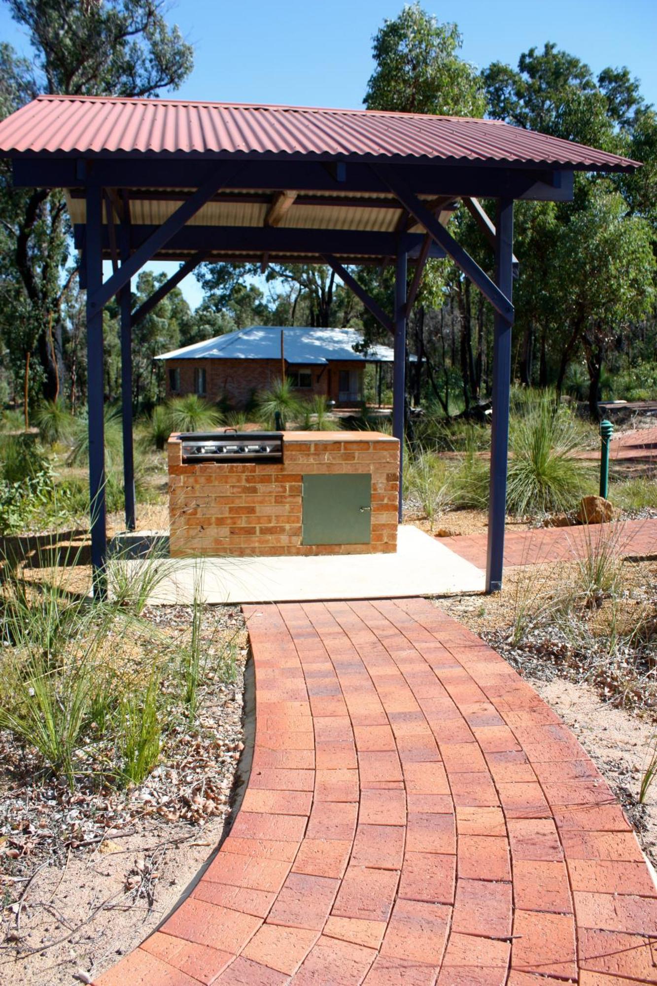 Chalets On Stoneville Redcliffe Exterior photo